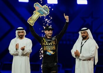 Adrien Escoffier remporte l&rsquo;Arenacross World Tour 2025